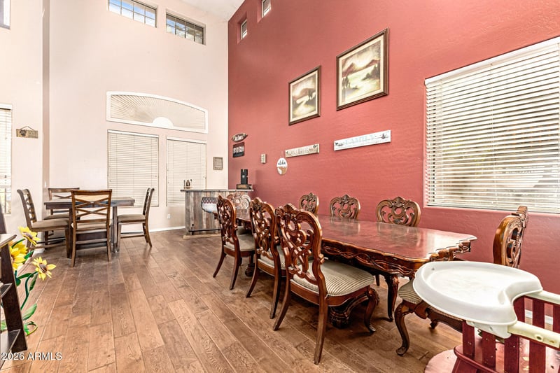 8004 W Donald Dr, Peoria, AZ 85383