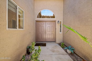 8005 Caribbean Ln, Peoria, AZ 85381