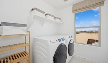 8006 Royal Palm Rd, Peoria, AZ 85345