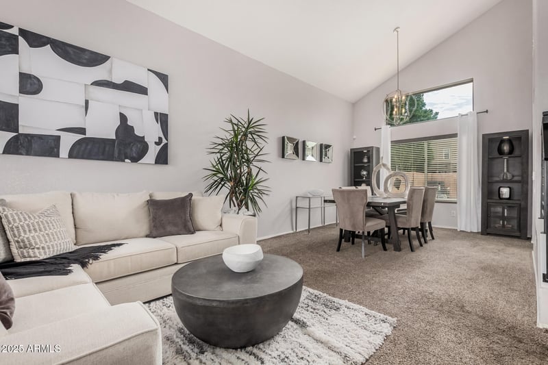 8007 Deanna Dr, Peoria, AZ 85382