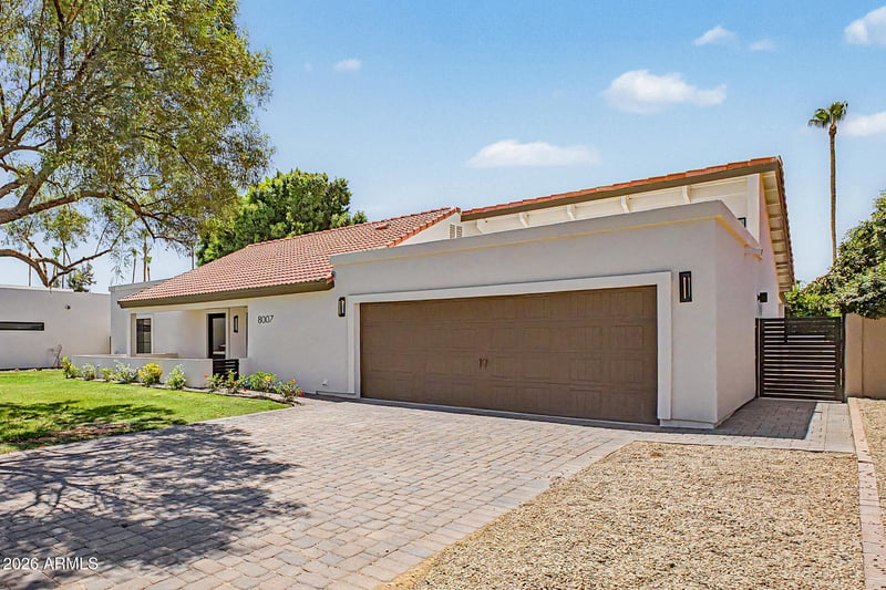 8007 Del Tesoro Dr, Scottsdale, AZ 85258