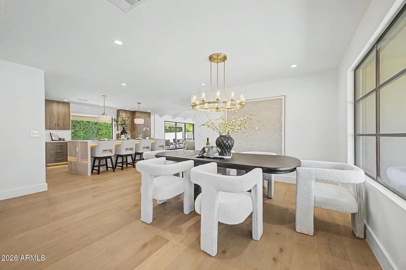 8007 Del Tesoro Dr, Scottsdale, AZ 85258
