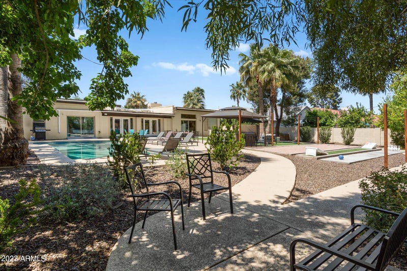 8007 N 7th Ave, Phoenix, AZ 85021