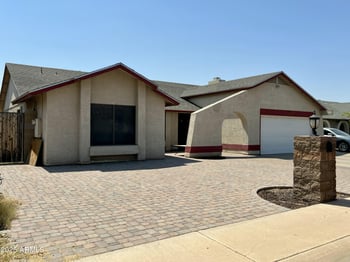 8007 Tuckey Ln, Glendale, AZ 85303