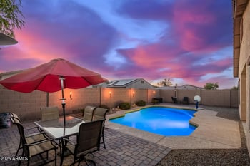 8008 53rd Ln, Laveen, AZ 85339