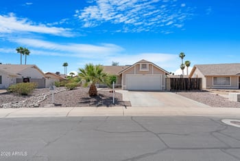 8009 Pershing Ave, Peoria, AZ 85381