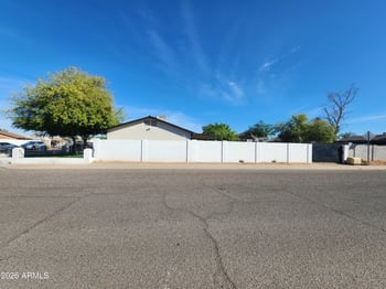 801 68th Ave, Phoenix, AZ 85043