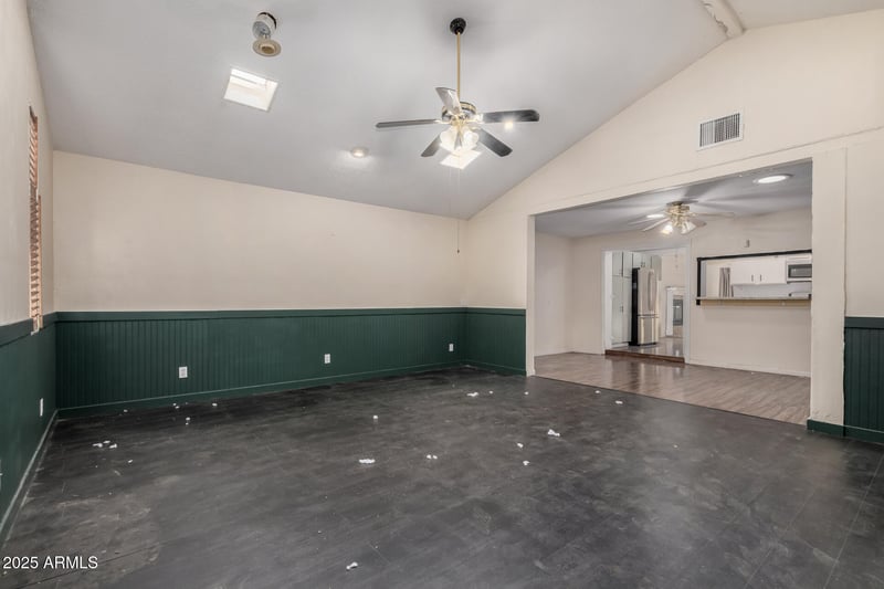 801 Butler Dr, Phoenix, AZ 85020