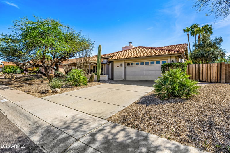 801 Acoma Dr, Phoenix, AZ 85022
