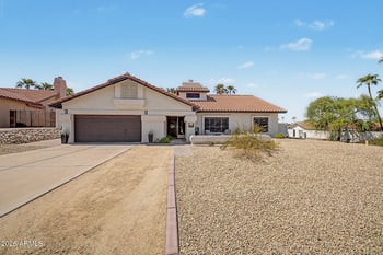 801 E Braeburn Dr, Phoenix, AZ 85022