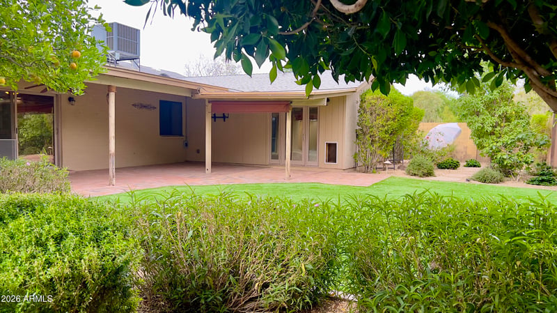 801 Michelle Dr, Phoenix, AZ 85023
