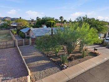 801 Michelle Dr, Phoenix, AZ 85023