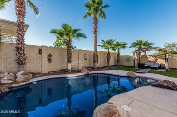 8010 15th Way, Phoenix, AZ 85042