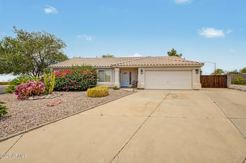 8010 Fox St, Mesa, AZ 85207