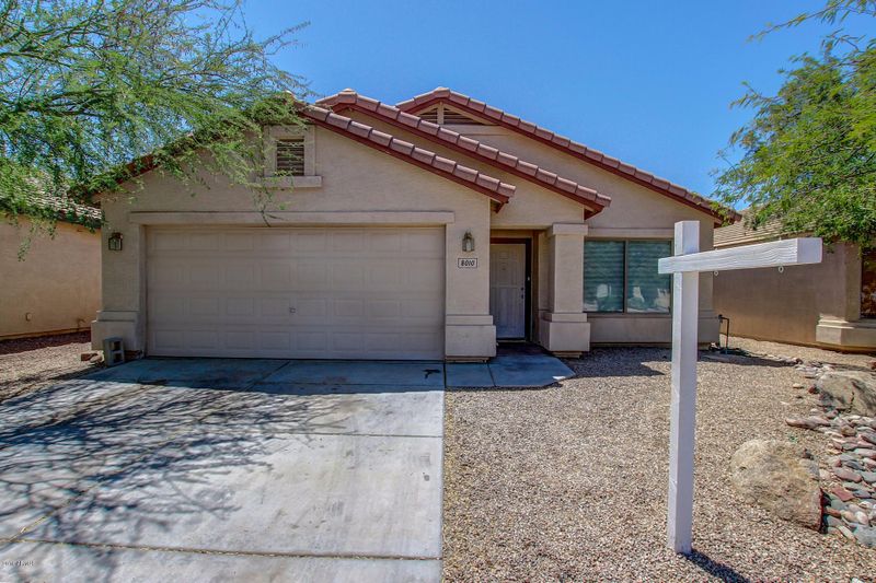 8010 S 48th Dr, Laveen, AZ 85339