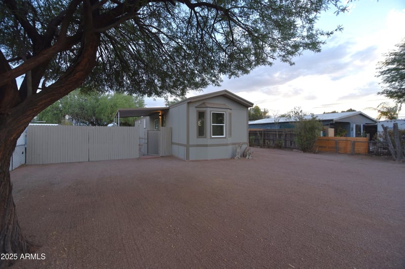 8011 5th Ave, Mesa, AZ 85208