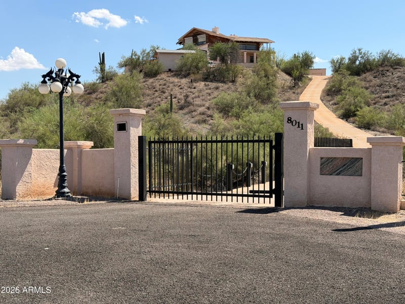 8011 E Redberry --, Mesa, AZ 85207