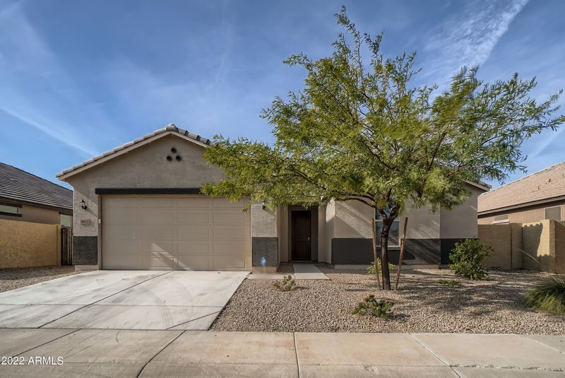 8012 S 42nd Ln, Laveen, AZ 85339