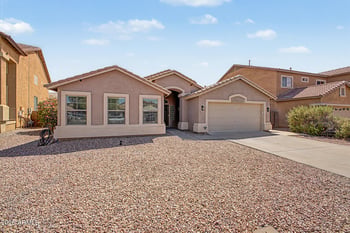8013 W Cordes Rd, Phoenix, AZ 85043