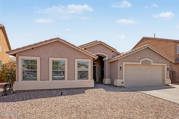 8013 W Cordes Rd, Phoenix, AZ 85043