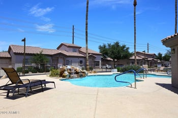 8013 W Zoe Ella Way, Peoria, AZ 85382