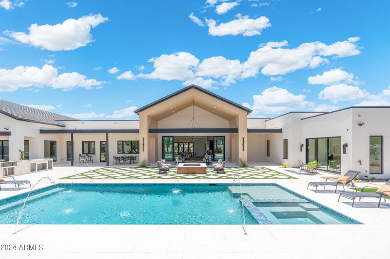 8014 E Sharon Dr, Scottsdale, AZ 85260