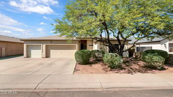 8016 Mclellan Rd, Glendale, AZ 85303