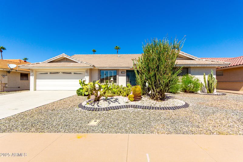 8016 Medina Ave, Mesa, AZ 85209