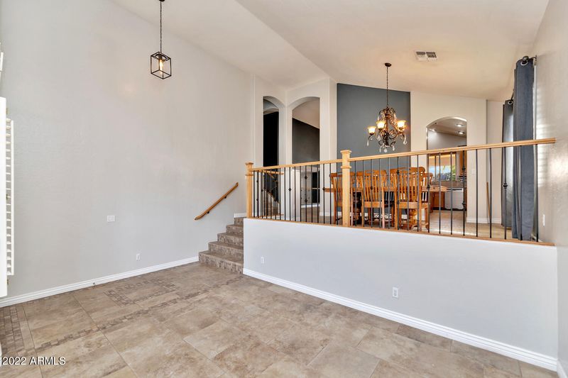 8016 W Robin Ln, Peoria, AZ 85383