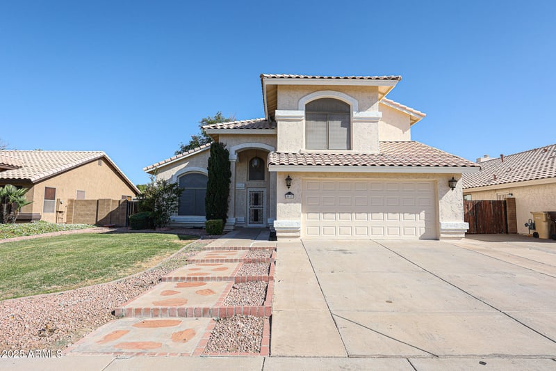 8017 Eugie Ave, Peoria, AZ 85381