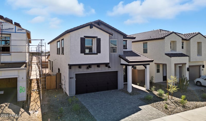 8017 Griswold Rd, Peoria, AZ 85345