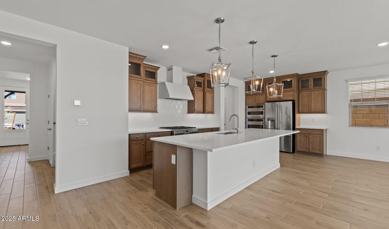8017 Griswold Rd, Peoria, AZ 85345
