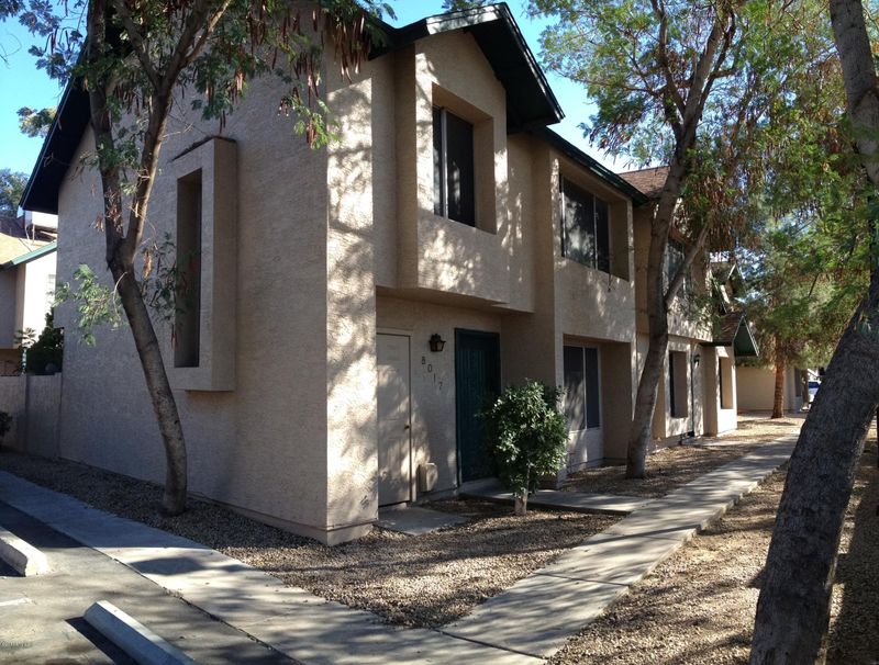 8017 N 49th Ave, Glendale, AZ 85302