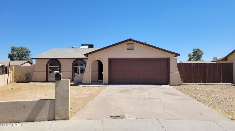 8017 Meadowbrook Ave, Phoenix, AZ 85033