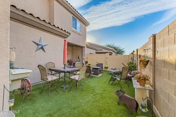 8018 Beck Ln, Peoria, AZ 85382