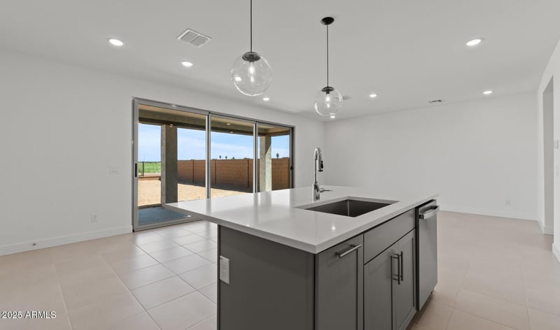 8018 Griswold Rd, Peoria, AZ 85345