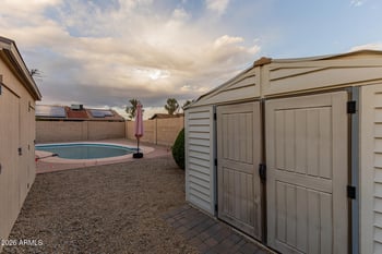 802 Caribbean Ln, Phoenix, AZ 85023
