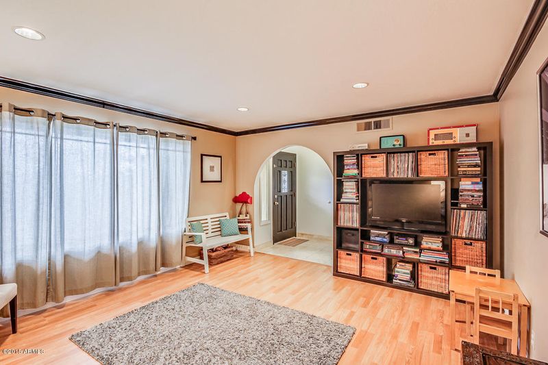 802 E Brown St, Phoenix, AZ 85020