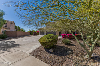 8020 53rd Ave, Laveen, AZ 85339