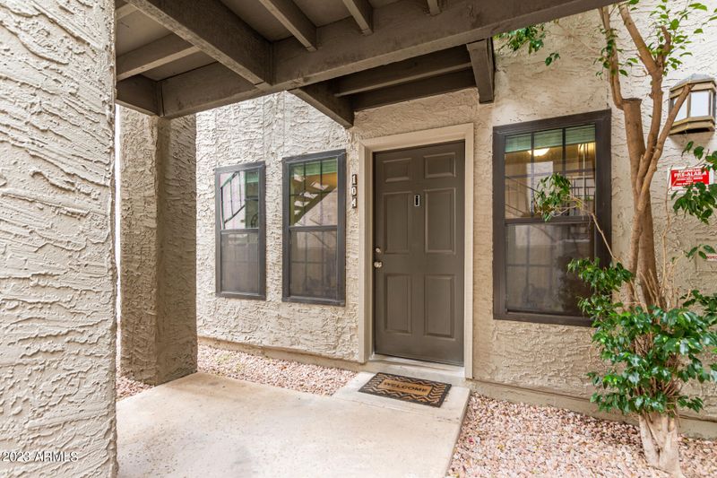 8020 E Thomas Rd #104, Scottsdale, AZ 85251