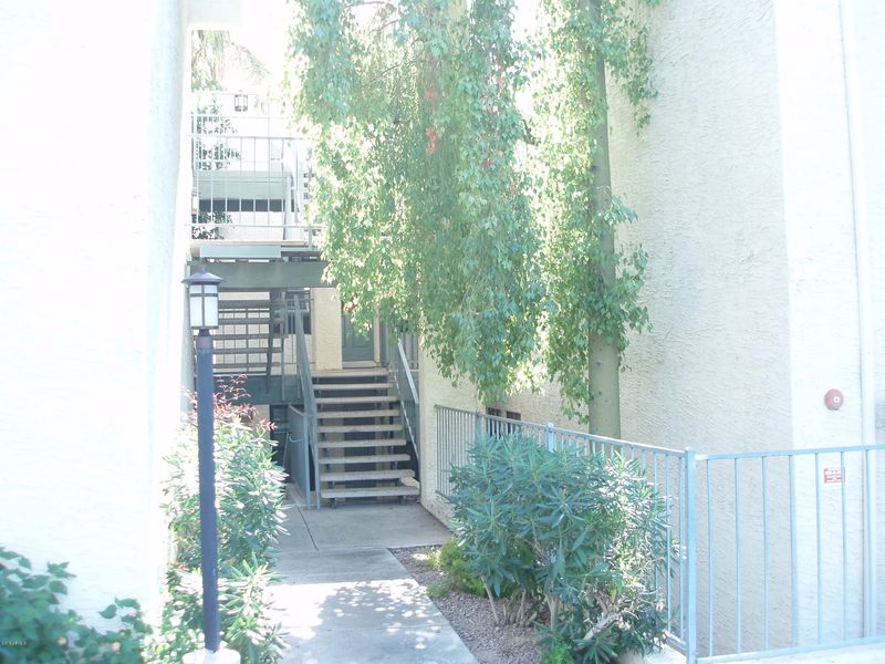 8020 E Thomas Rd #207, Scottsdale, AZ 85251