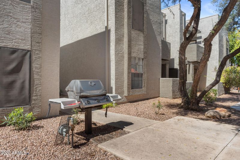 8020 E Thomas Rd #211, Scottsdale, AZ 85251