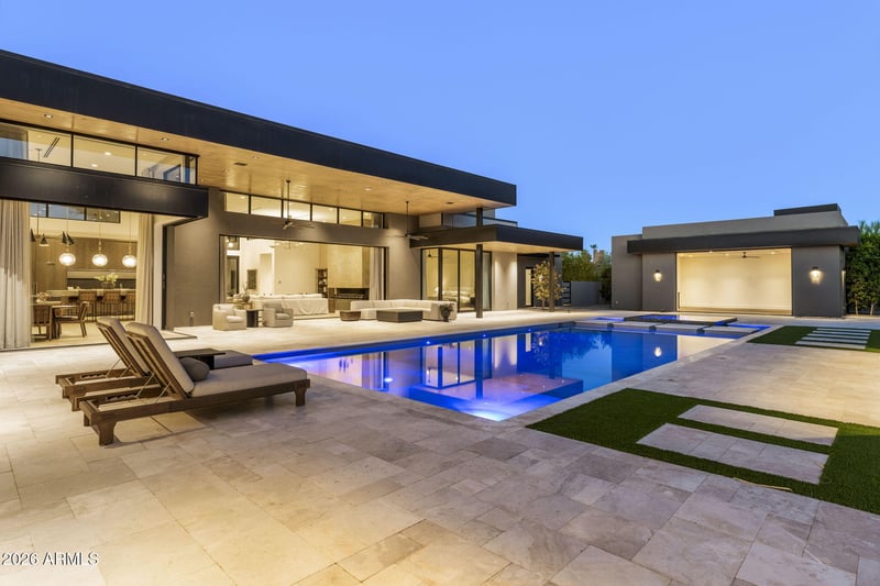 8020 N 64th Pl, Paradise Valley, AZ 85253
