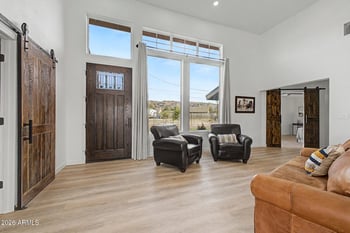 8020 12th St, Phoenix, AZ 85042