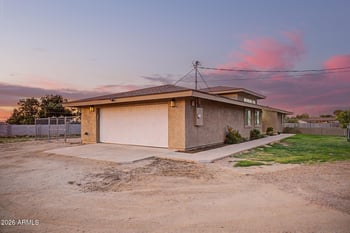 8020 12th St, Phoenix, AZ 85042