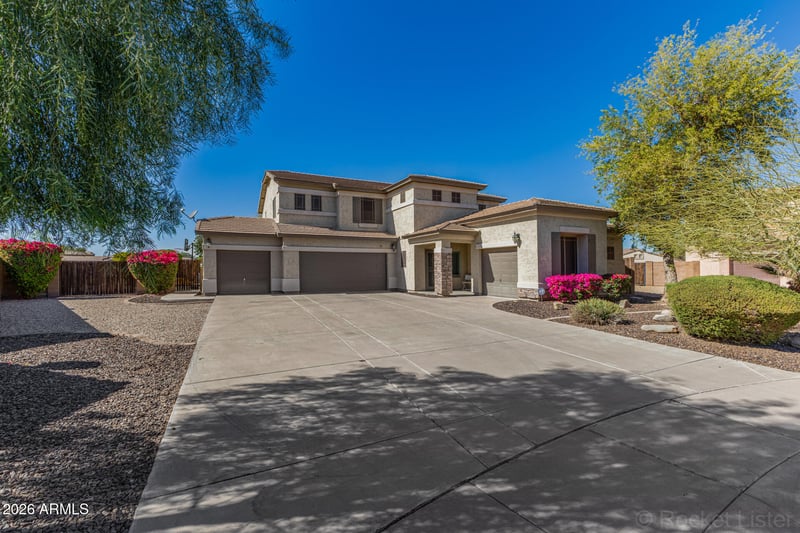 8020 53rd Ave, Laveen, AZ 85339