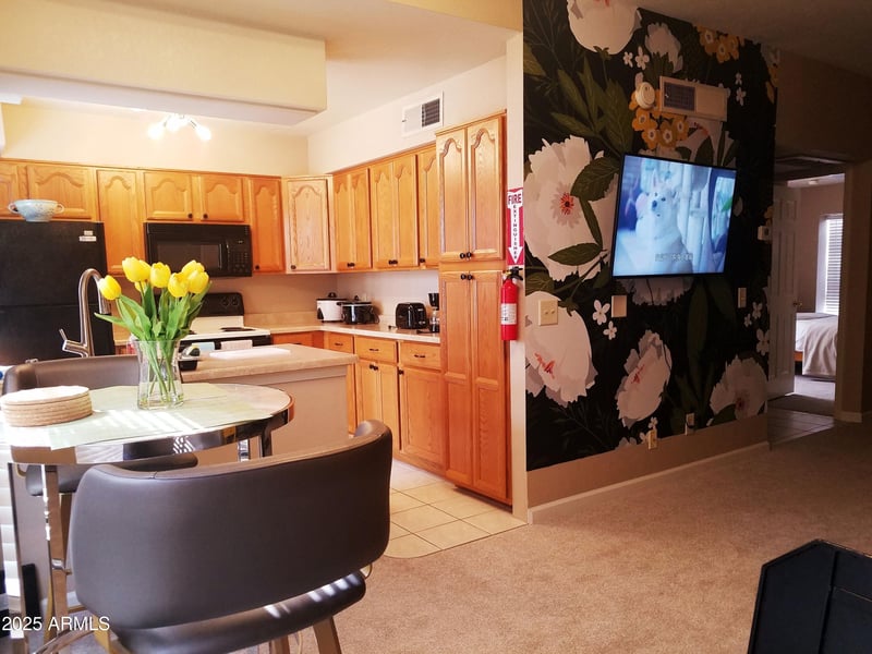 8020 Thomas Rd #226, Scottsdale, AZ 85251