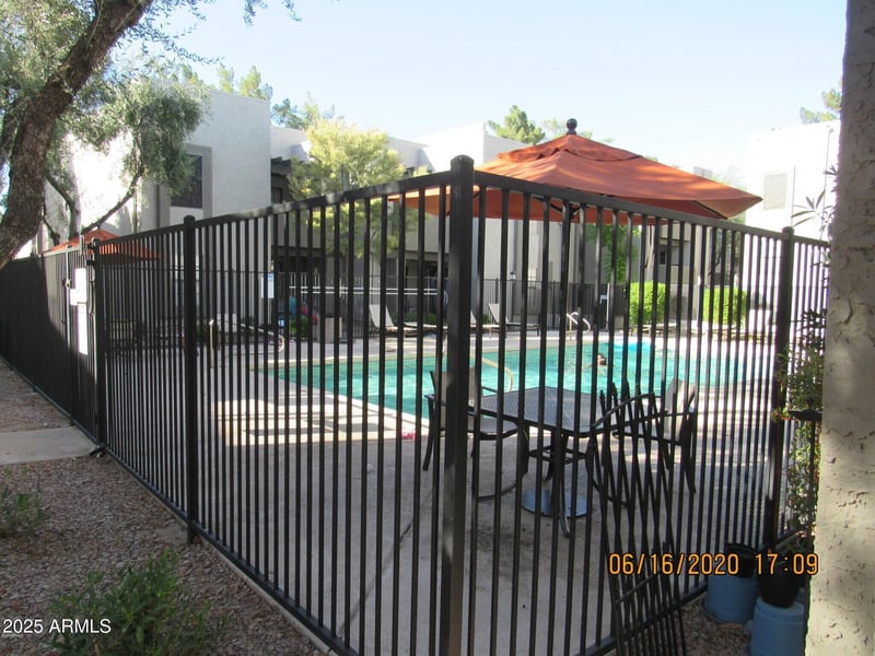 8020 Thomas Rd #306, Scottsdale, AZ 85251