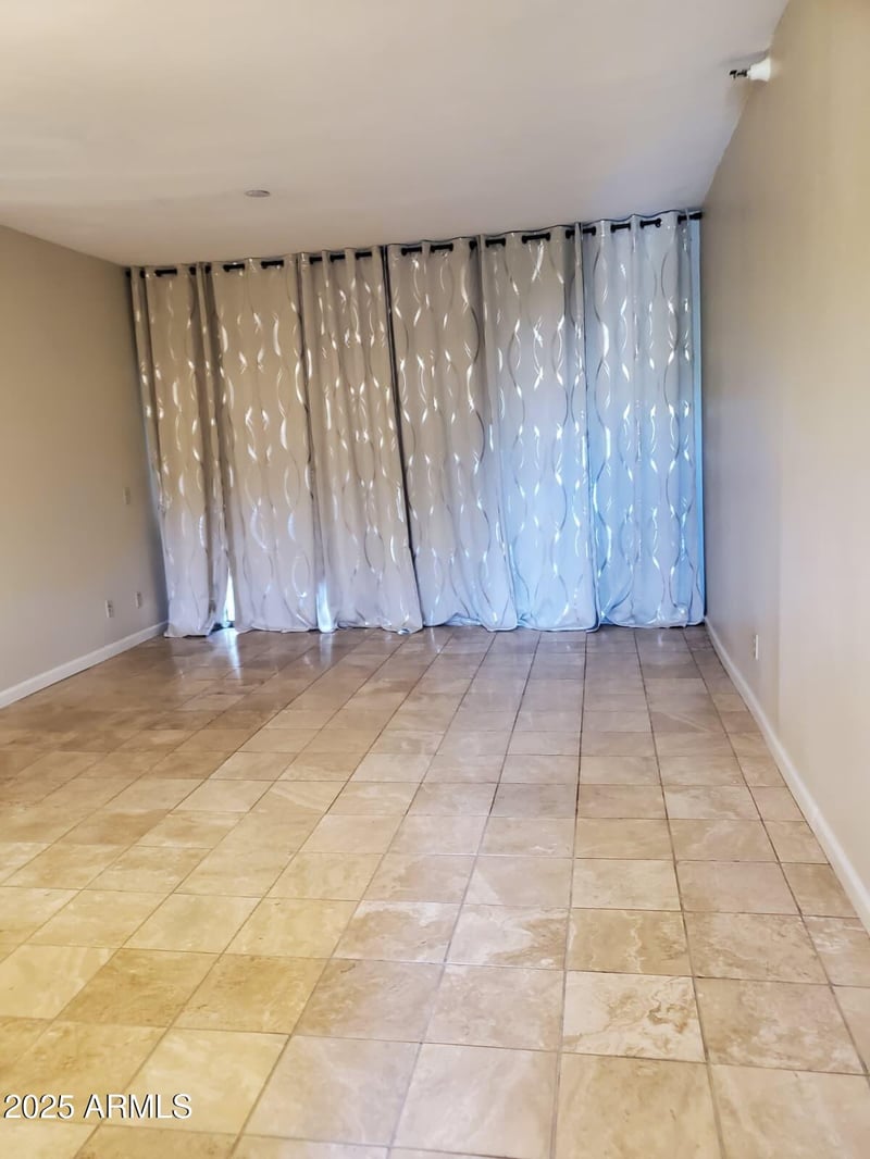 8020 Thomas Rd #314, Scottsdale, AZ 85251