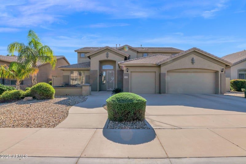 8021 Donald Dr, Peoria, AZ 85383